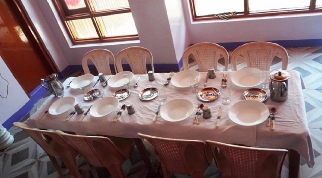 Hayat Hotel Pahalgām Εξωτερικό φωτογραφία
