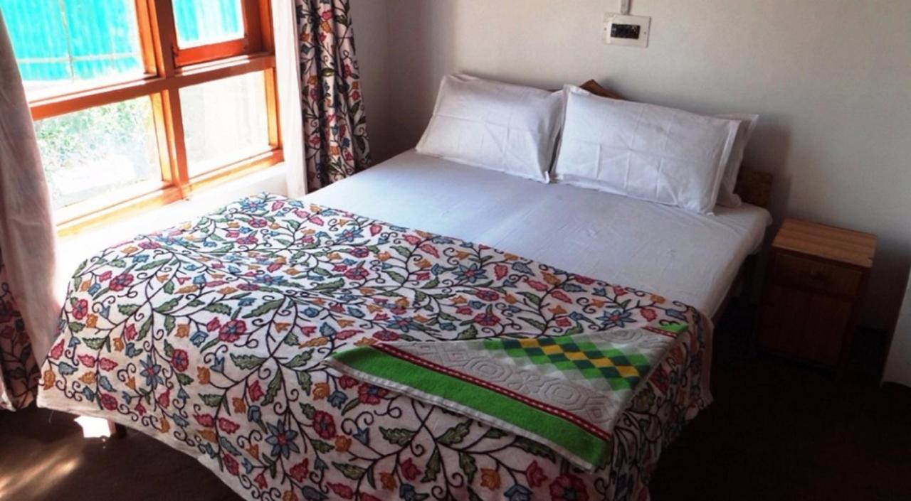 Hayat Hotel Pahalgām Εξωτερικό φωτογραφία